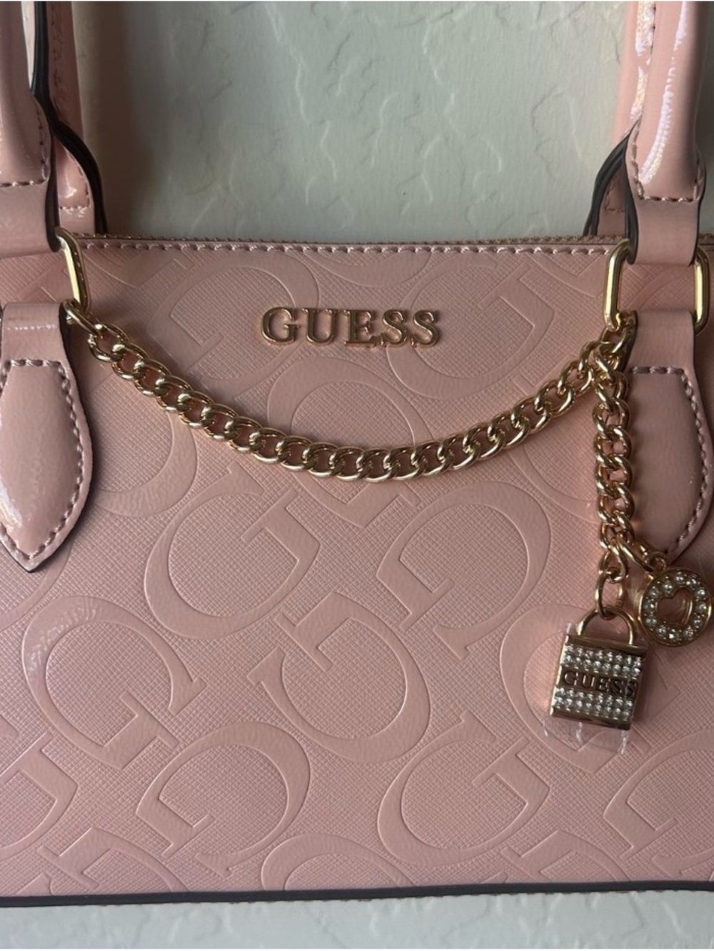 GUESS Pink Logo-Embossed Chain Satchel - Picture 2 of 3
